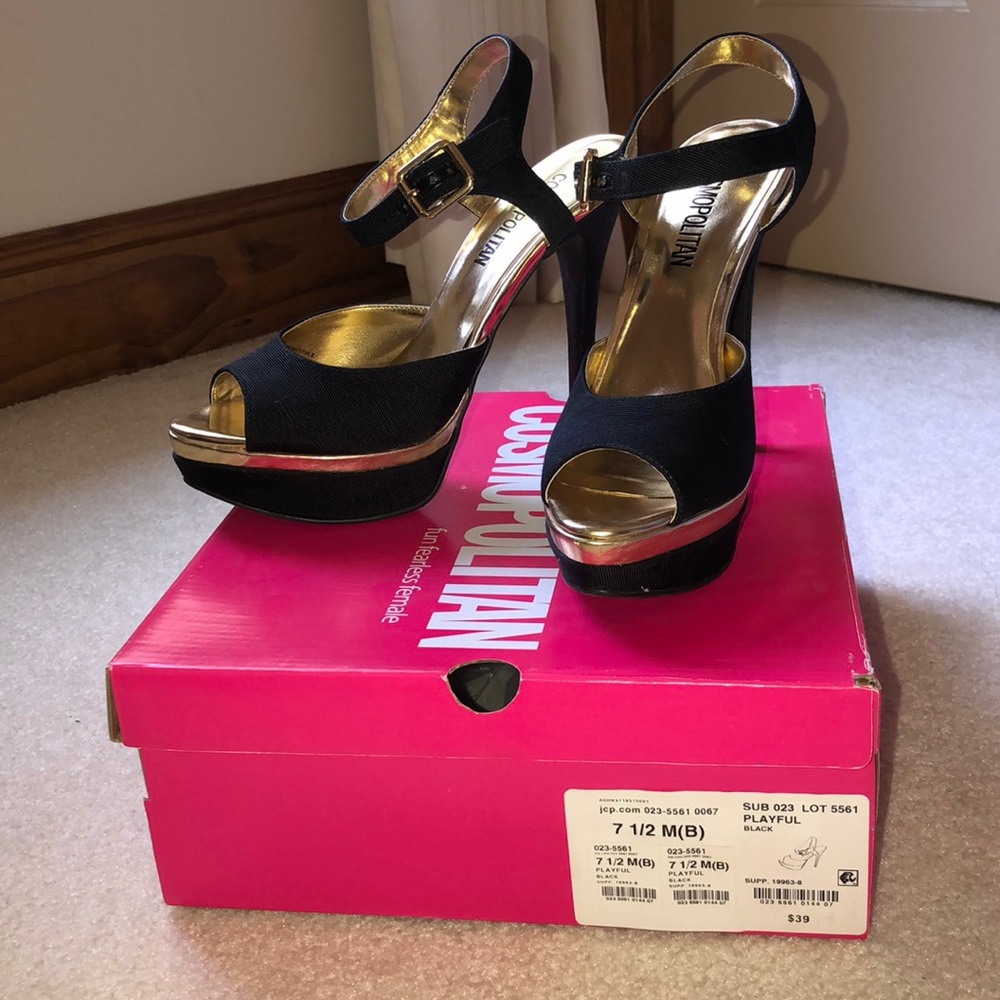 Black and Gold heels. Size 7.5